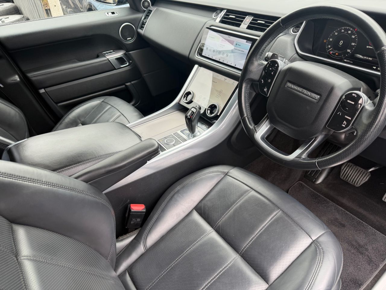 2021 LAND ROVER RANGE ROVER SPORT 3.0 D250 MHEV HSE SUV 5dr Diesel Auto 4WD Euro 6 (s/s) (250 ps) - vehicle photo 10 for sale on PureCar