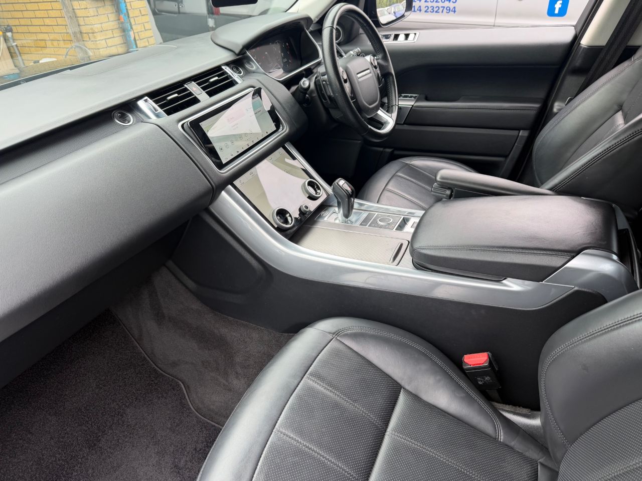 2021 LAND ROVER RANGE ROVER SPORT 3.0 D250 MHEV HSE SUV 5dr Diesel Auto 4WD Euro 6 (s/s) (250 ps) - vehicle photo 12 for sale on PureCar