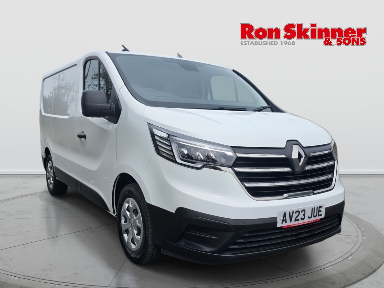 2023 23 RENAULT TRAFIC 2.0 dCi Blue SL30 Business+ Panel Van 5dr Diesel Manual L1 H1 Euro 6 (s/s) (150 ps)