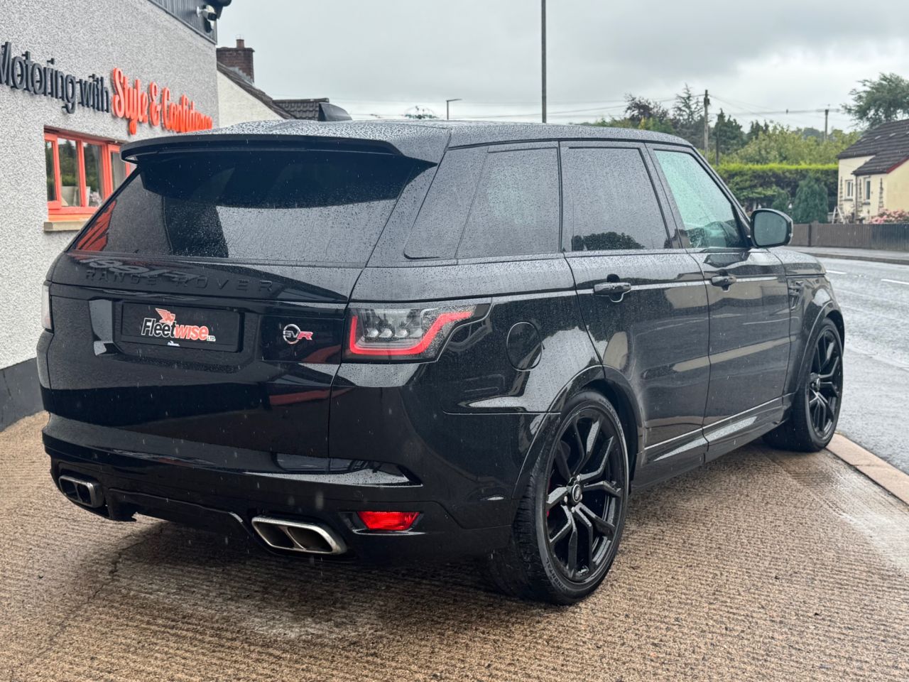 2021 LAND ROVER RANGE ROVER SPORT 5.0 P575 V8 GPF SVR SUV 5dr Petrol Auto 4WD Euro 6 (s/s) (575 ps) - vehicle photo 4 for sale on PureCar