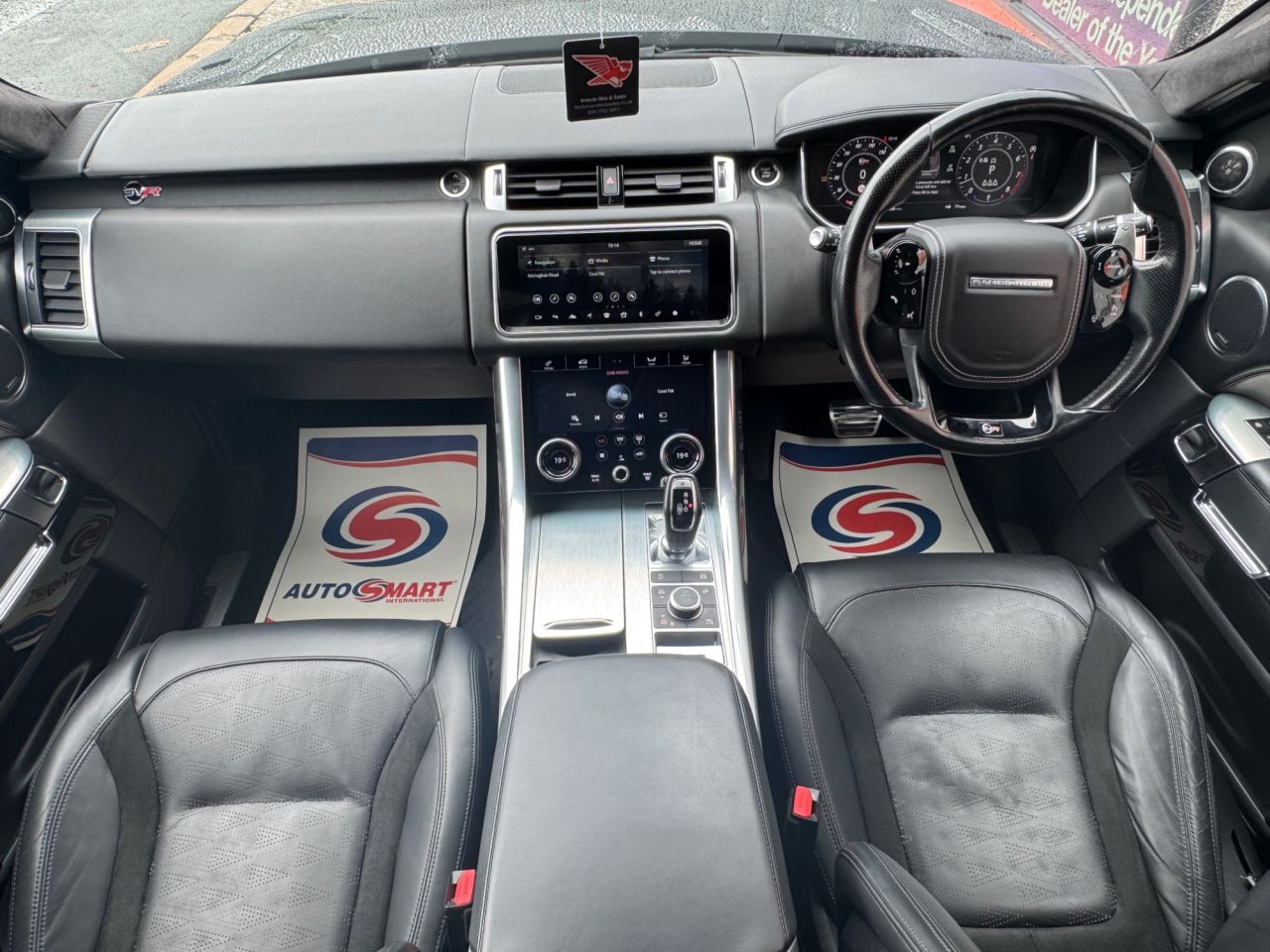 2021 LAND ROVER RANGE ROVER SPORT 5.0 P575 V8 GPF SVR SUV 5dr Petrol Auto 4WD Euro 6 (s/s) (575 ps) - vehicle photo 17 for sale on PureCar