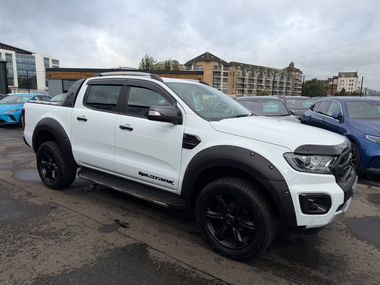 2023 FORD RANGER 2.0 EcoBlue Wildtrak Pickup Double Cab 4dr Diesel Auto 4WD Euro 6 (s/s) (21 - vehicle photo 2 for sale on PureCar