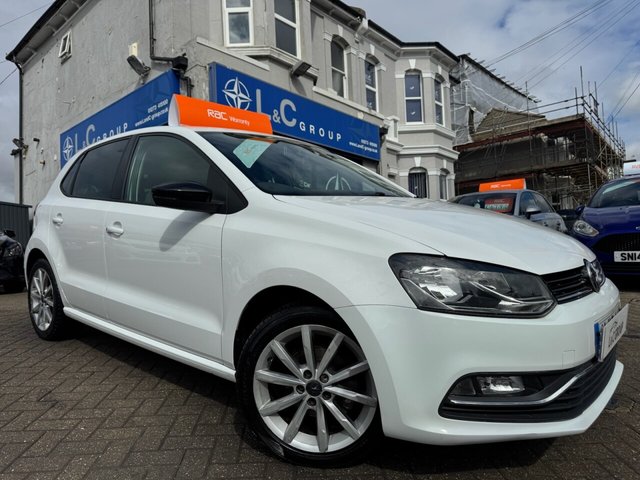 2015 Volkswagen POLO