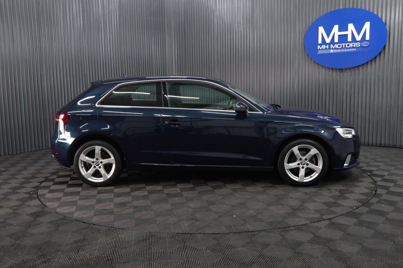 2016 AUDI A3 1.6 TDI Sport Hatchback 3dr Diesel Manual Euro 6 (s/s) (110 ps) GOOD SERVIC - vehicle photo 8 for sale on PureCar
