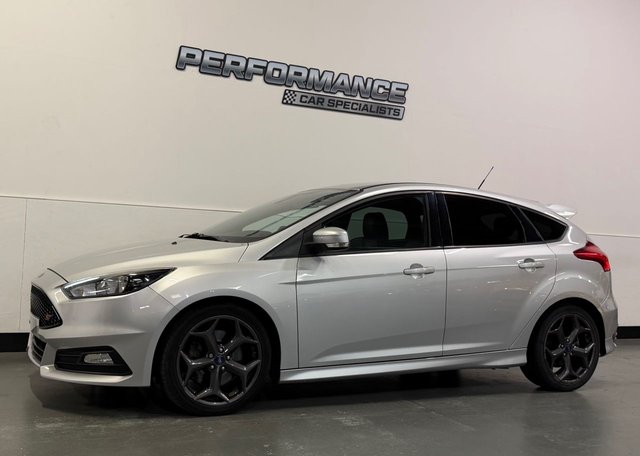 2016 Ford FOCUS