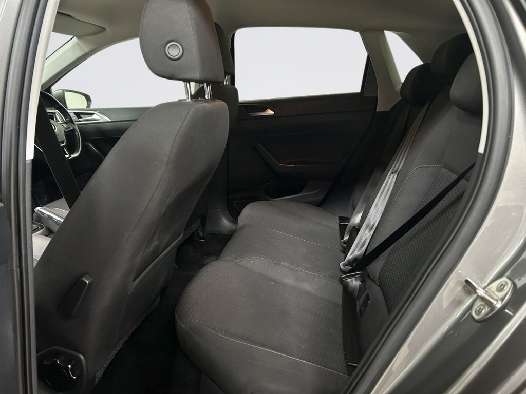 2021 Volkswagen Polo — image 9