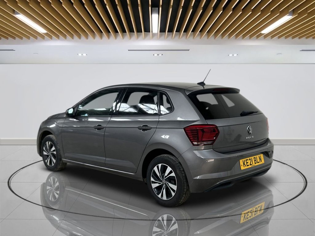 2021 Volkswagen Polo — image 4