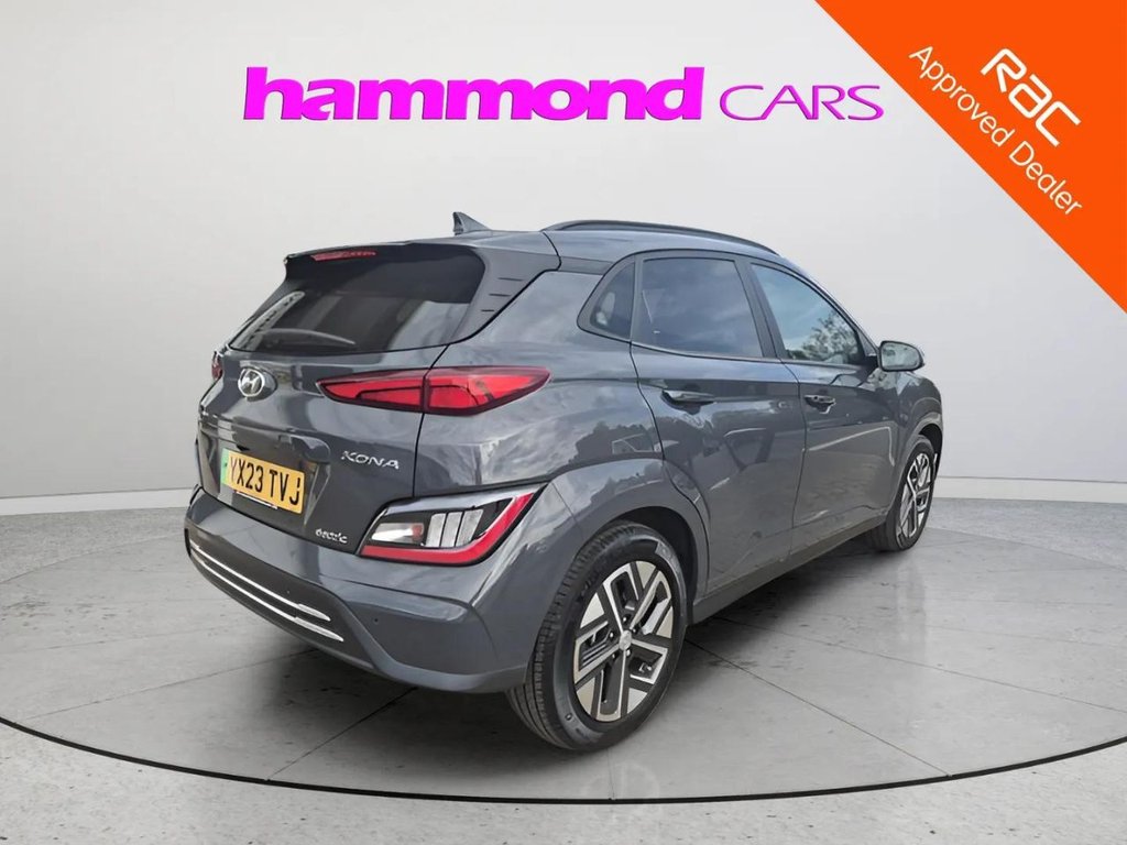 2023 Hyundai Kona — image 3