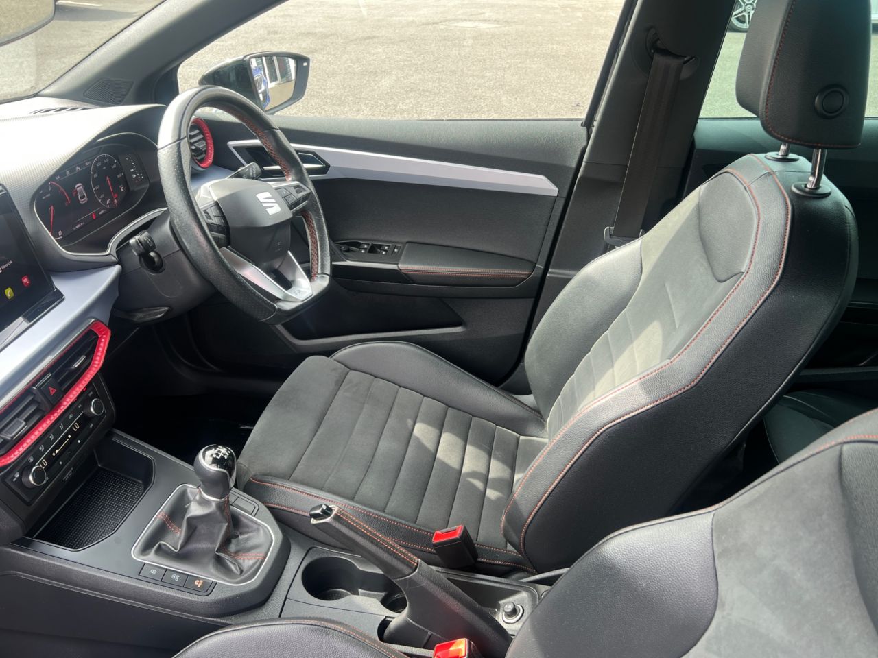 2022 SEAT IBIZA 1.0 TSI FR Sport Hatchback 5dr Petrol Manual Euro 6 (s/s) (110 ps) - vehicle photo 7 for sale on PureCar