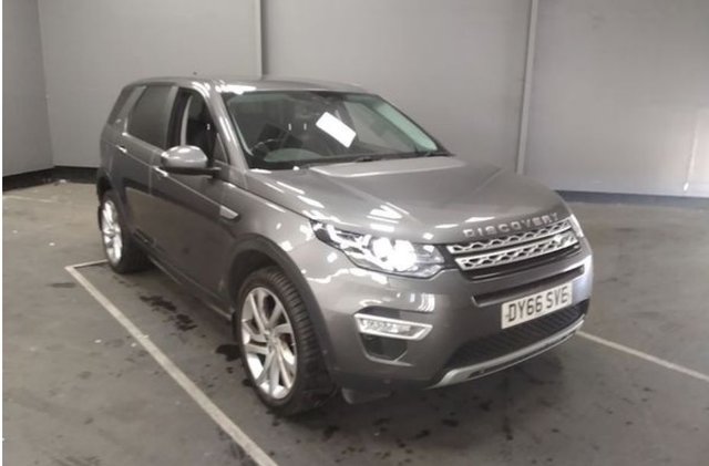 2016 LAND ROVER DISCOVERY SPORT 2.0 TD4 HSE LUXURY SUV 5DR DIESEL AUTO 4WD EURO 6 S... photo