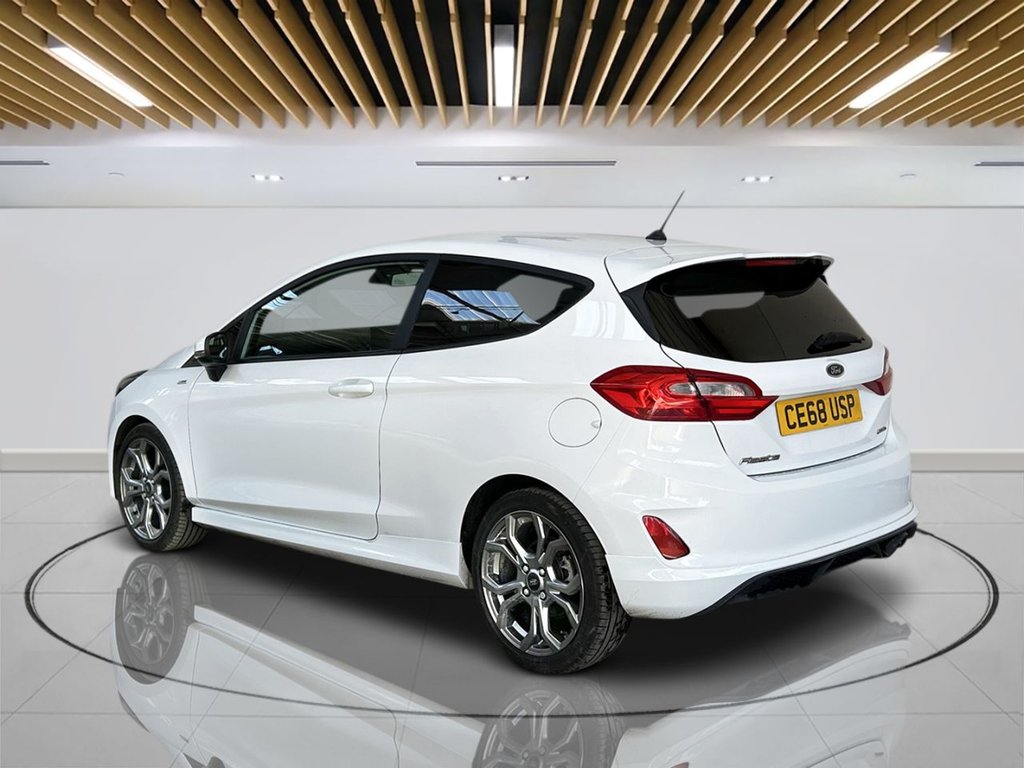 2018 Ford Fiesta — image 5