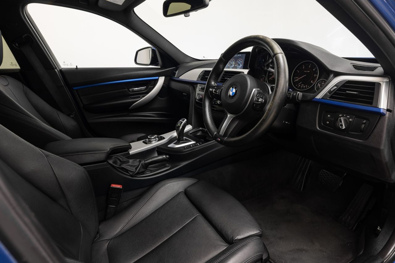 2016 BMW 3 SERIES 2.0 320d M Sport Saloon 4dr Diesel Auto Euro 6 (s/s) (190 ps) - vehicle photo 10 for sale on PureCar