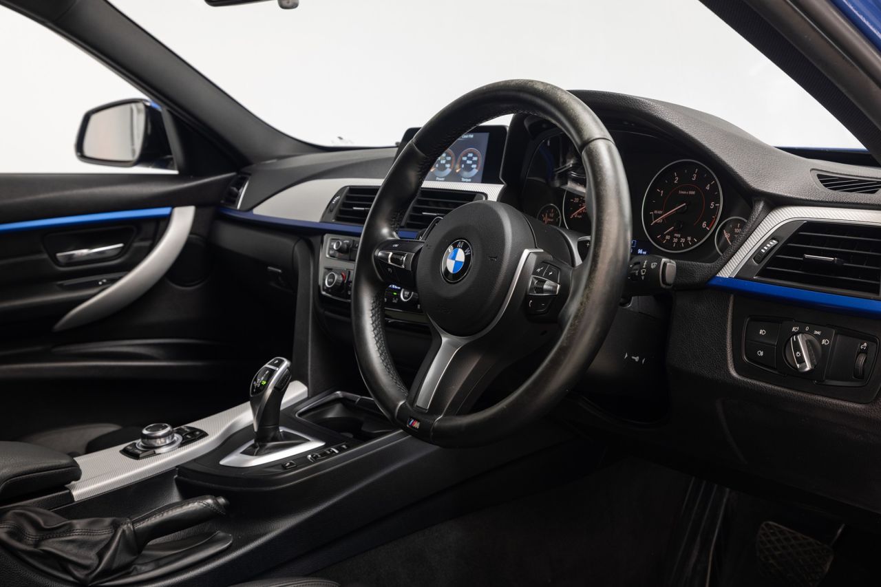 2016 BMW 3 SERIES 2.0 320d M Sport Saloon 4dr Diesel Auto Euro 6 (s/s) (190 ps) - vehicle photo 11 for sale on PureCar