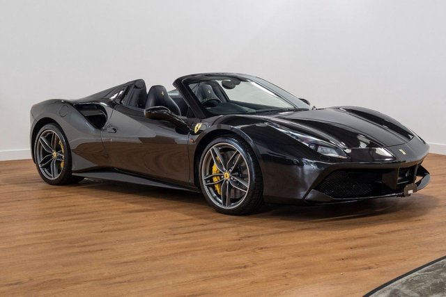 2016 Ferrari 488