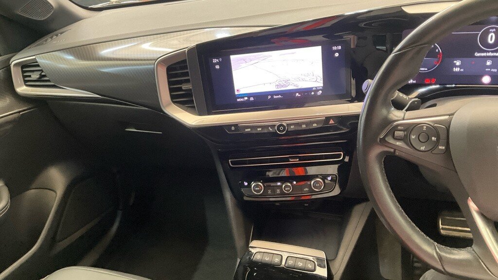 2022 Vauxhall Mokka — image 2