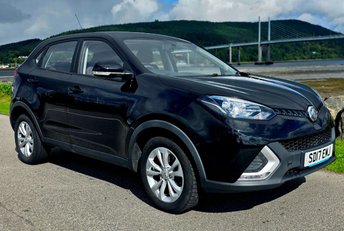 2017 MG GS