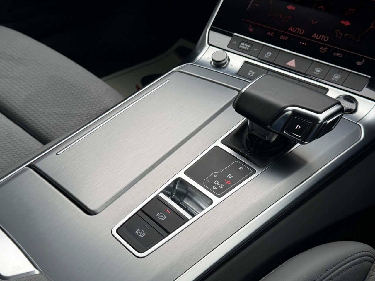 2022 AUDI A6 S Line - vehicle photo 16 for sale on PureCar