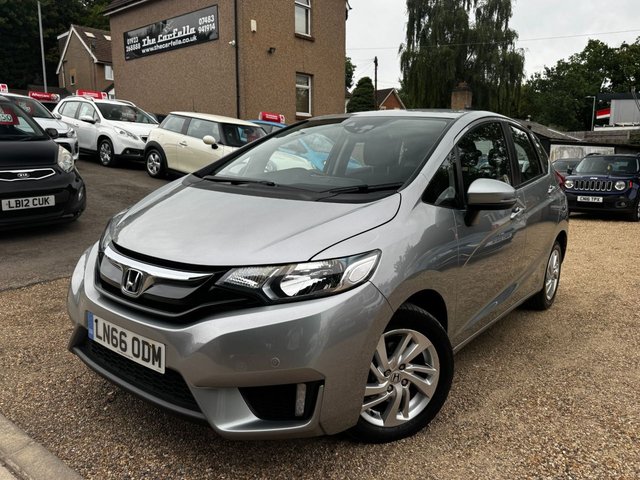 2016 Honda JAZZ
