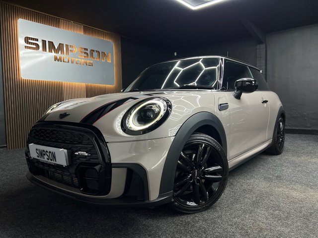 2022 MINI Hatch