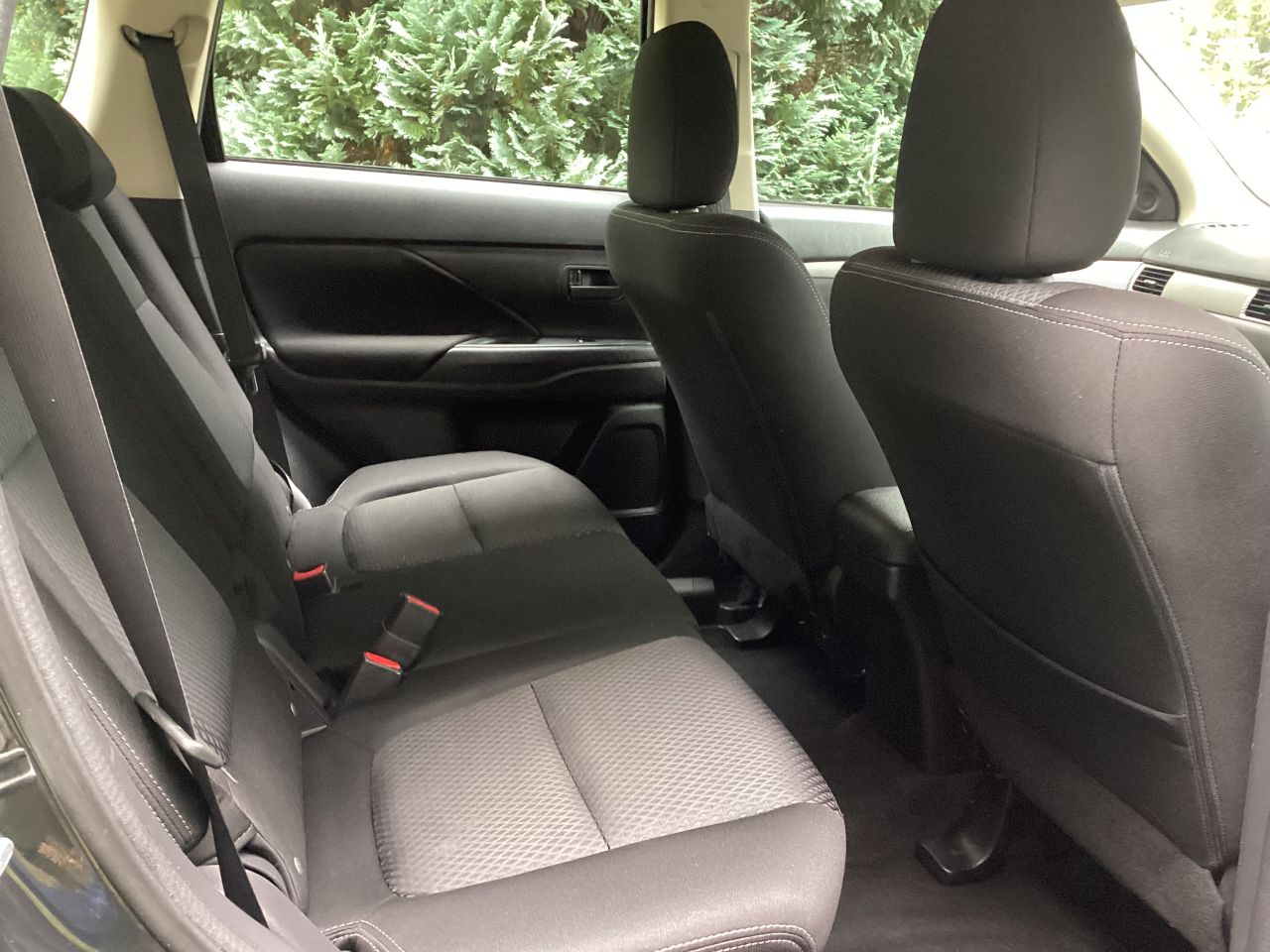 2018 MITSUBISHI OUTLANDER 2.2 DI-D 2 SUV 5dr Diesel Manual 4WD Euro 6 (s/s) (147 ps) - vehicle photo 16 for sale on PureCar