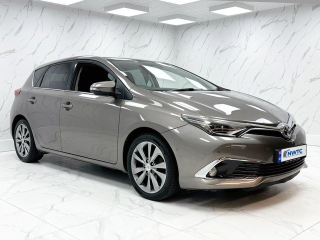 2017 Toyota Auris
