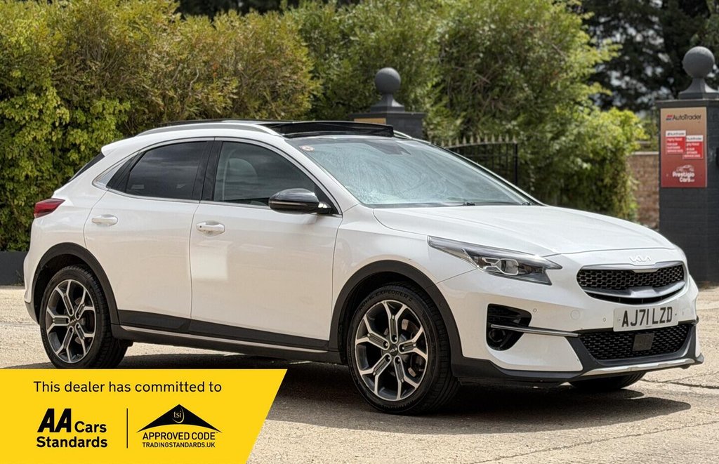 2022 KIA XCeed