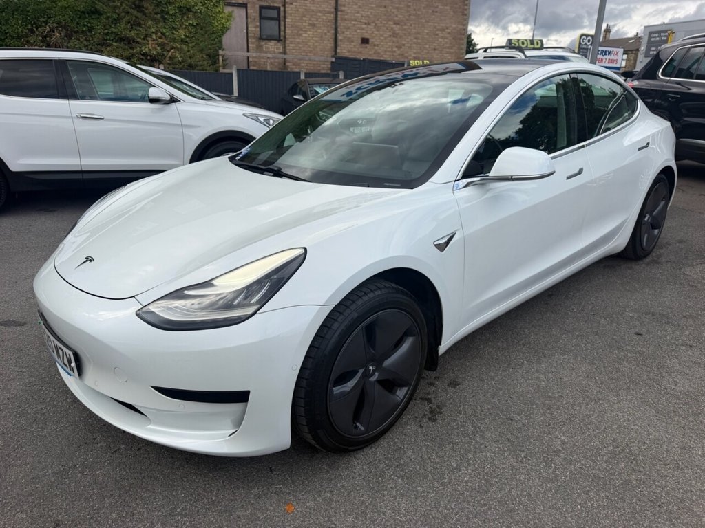 2020 Tesla Model 3 — image 5