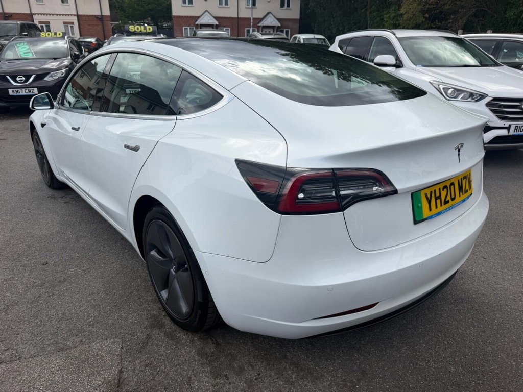 2020 Tesla Model 3 — image 18