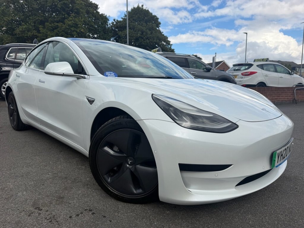 2020 Tesla Model 3 — image 12