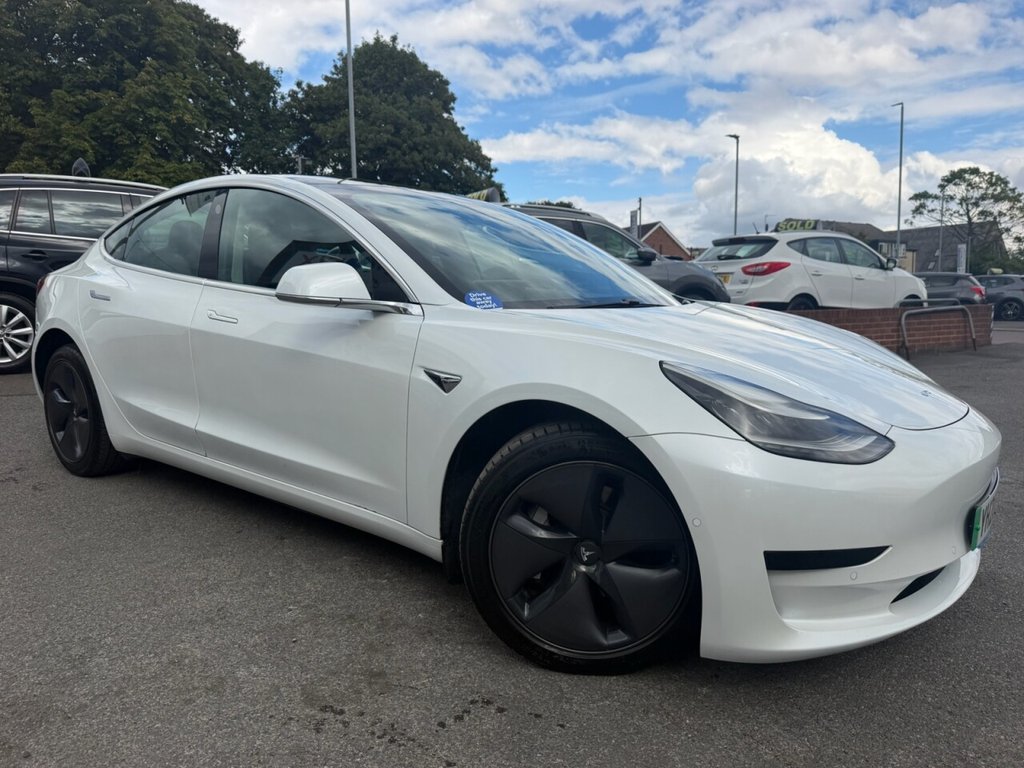 2020 Tesla Model 3 — image 21