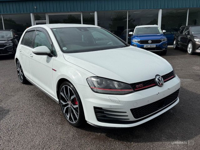 2015 Volkswagen GOLF