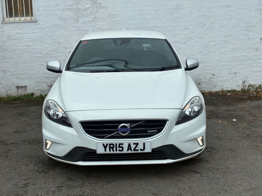 2015 Volvo V40 — image 5