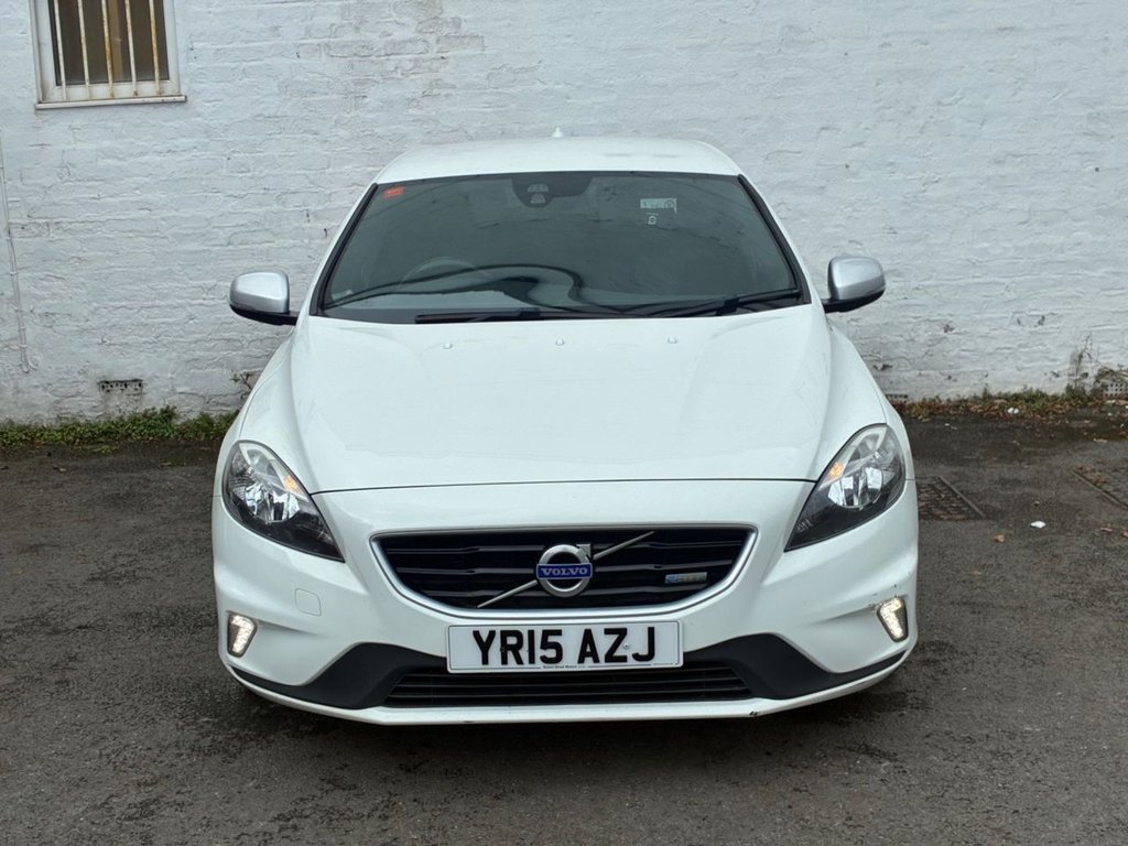 2015 Volvo V40 — image 6