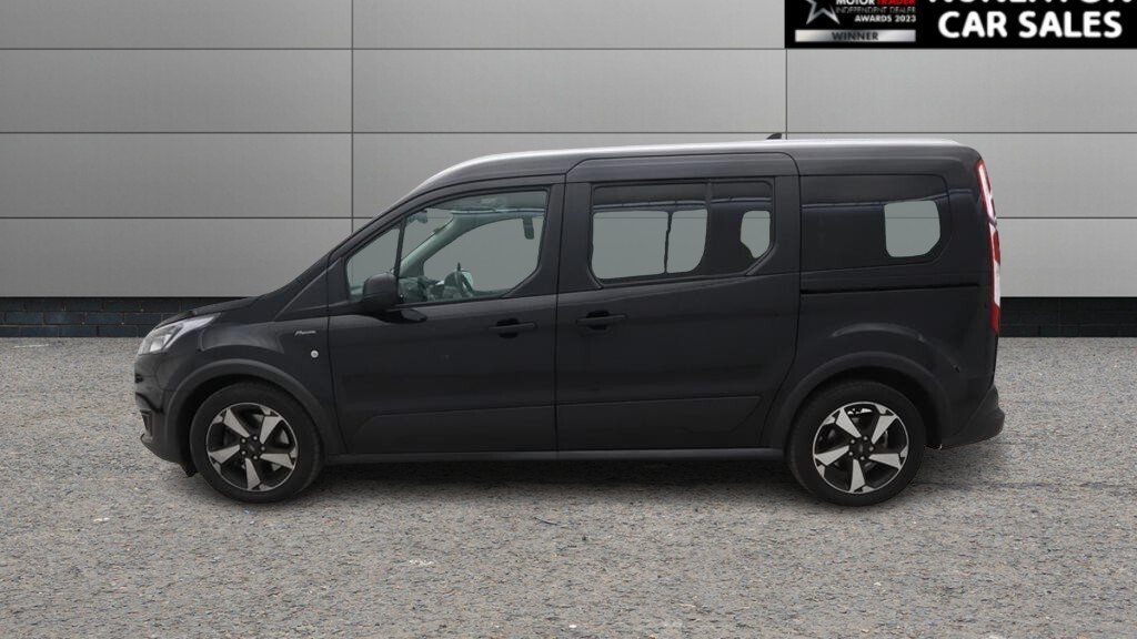 2022 Ford Grand Tourneo Connect — image 6
