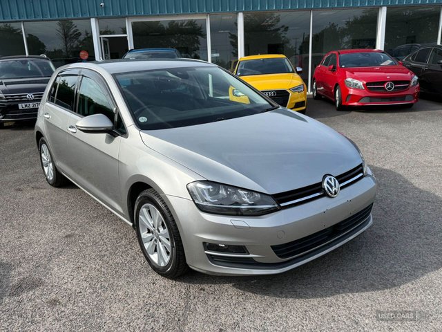 2017 Volkswagen GOLF