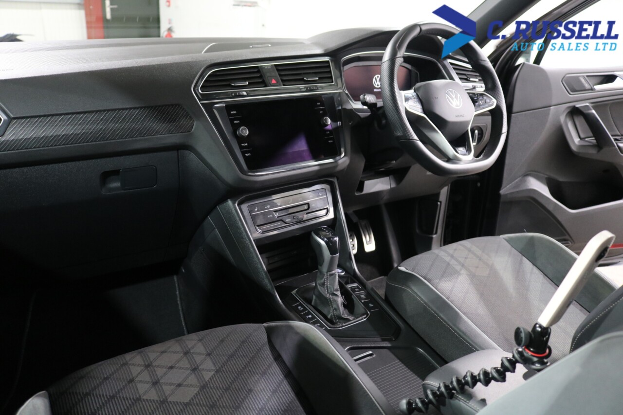2023 VOLKSWAGEN TIGUAN 2.0 TDI R-Line Edition SUV 5dr Diesel DSG Euro 6 (s/s) (150 ps) - vehicle photo 28 for sale on PureCar