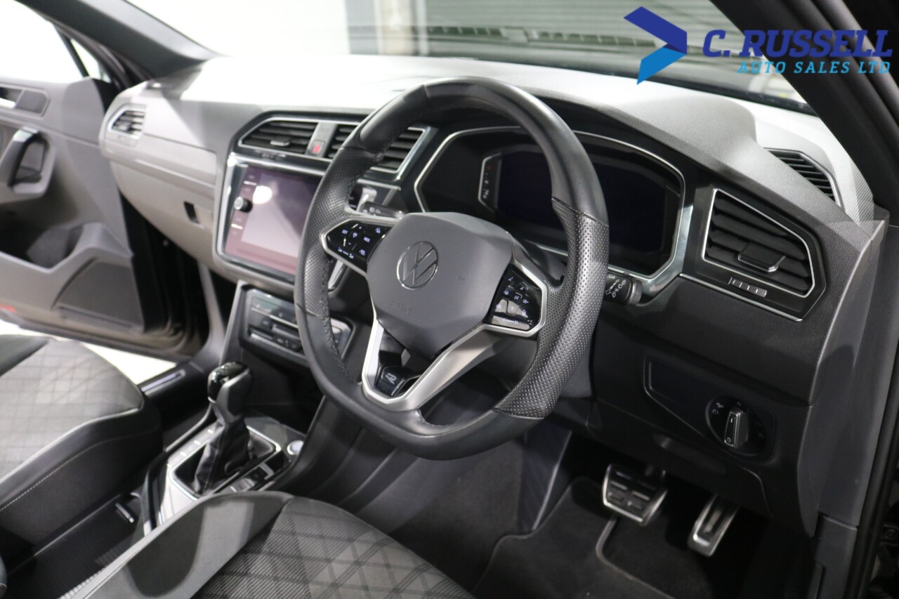 2023 VOLKSWAGEN TIGUAN 2.0 TDI R-Line Edition SUV 5dr Diesel DSG Euro 6 (s/s) (150 ps) - vehicle photo 32 for sale on PureCar