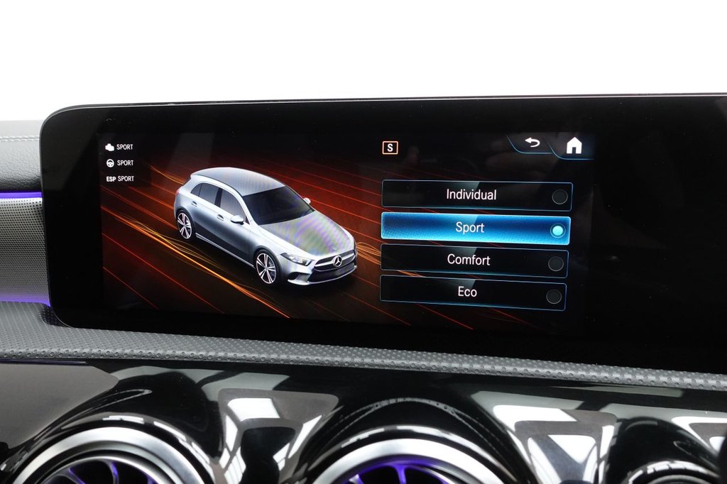 2022 Mercedes-Benz A-Class — image 18