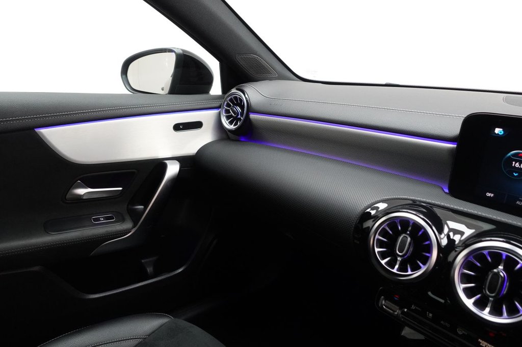 2022 Mercedes-Benz A-Class — image 30