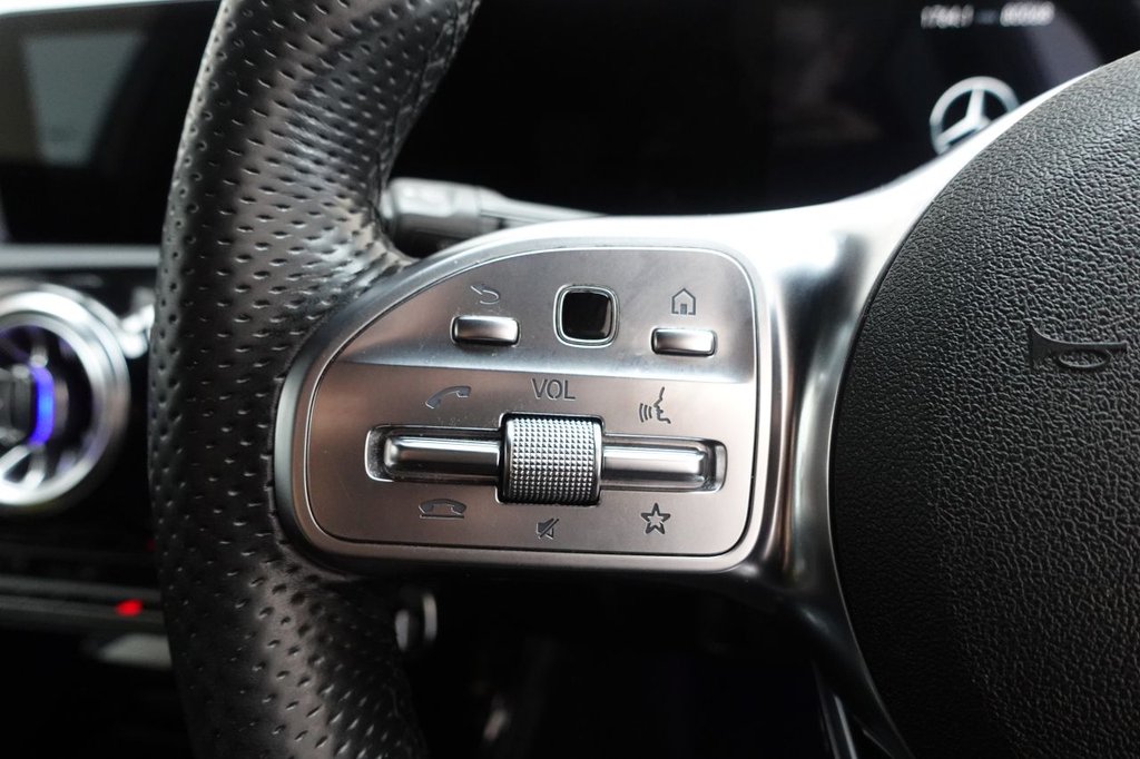 2022 Mercedes-Benz A-Class — image 22