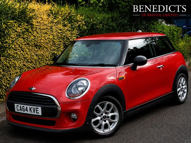 MINI HATCH