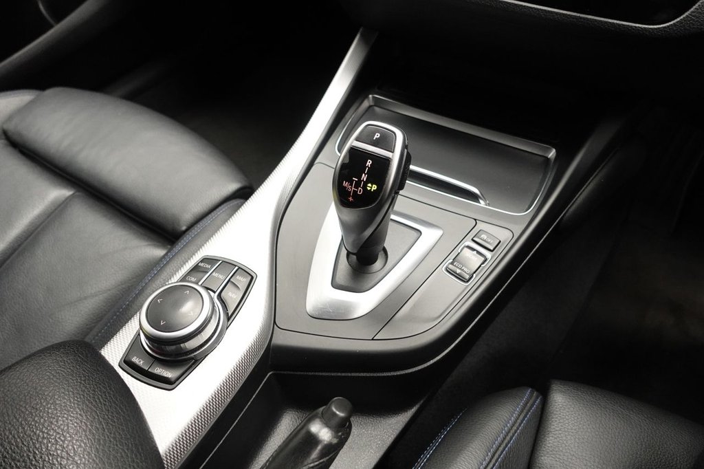 2019 BMW 1 Series — image 29