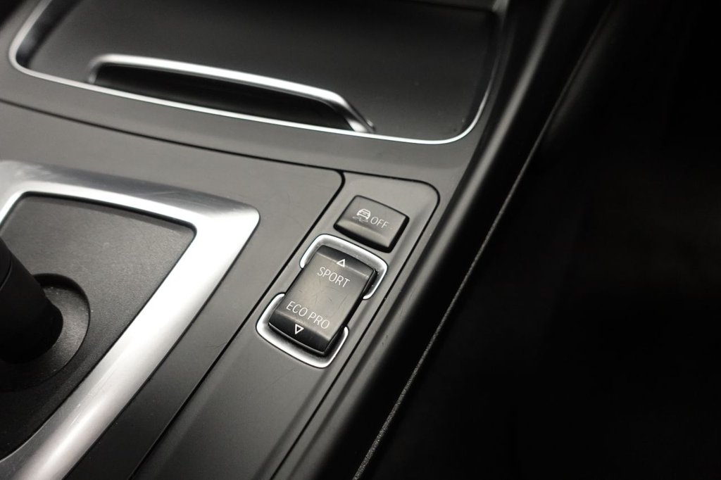 2019 BMW 1 Series — image 30