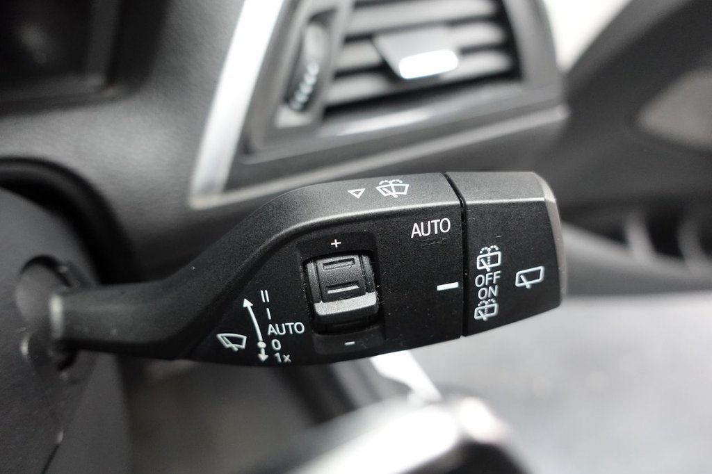 2019 BMW 1 Series — image 25