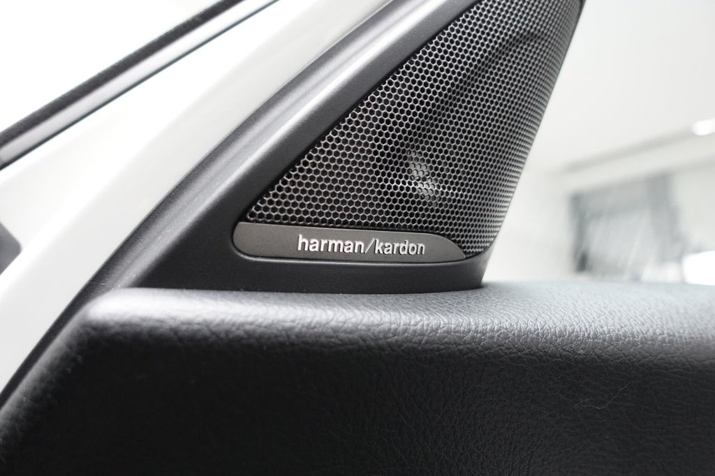 2019 BMW 1 Series — image 34