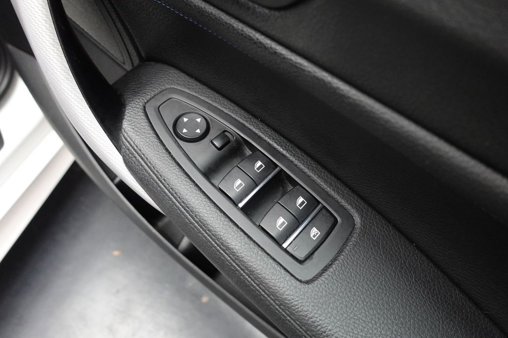 2019 BMW 1 Series — image 35