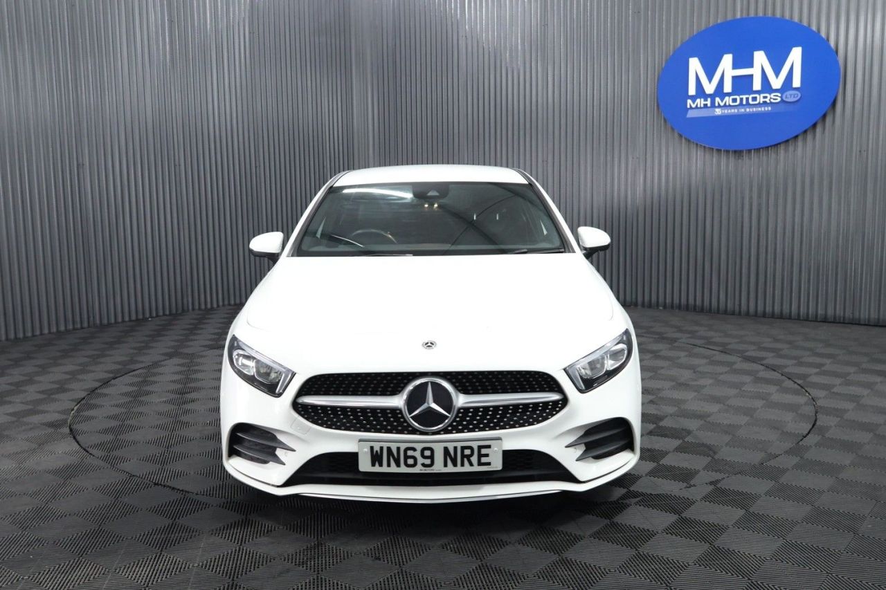 2019 MERCEDES A CLASS 1.5 A180d AMG Line (Premium) Saloon 4dr Diesel 7G-DCT Euro 6 (s/s) (116 ps) - vehicle photo 2 for sale on PureCar
