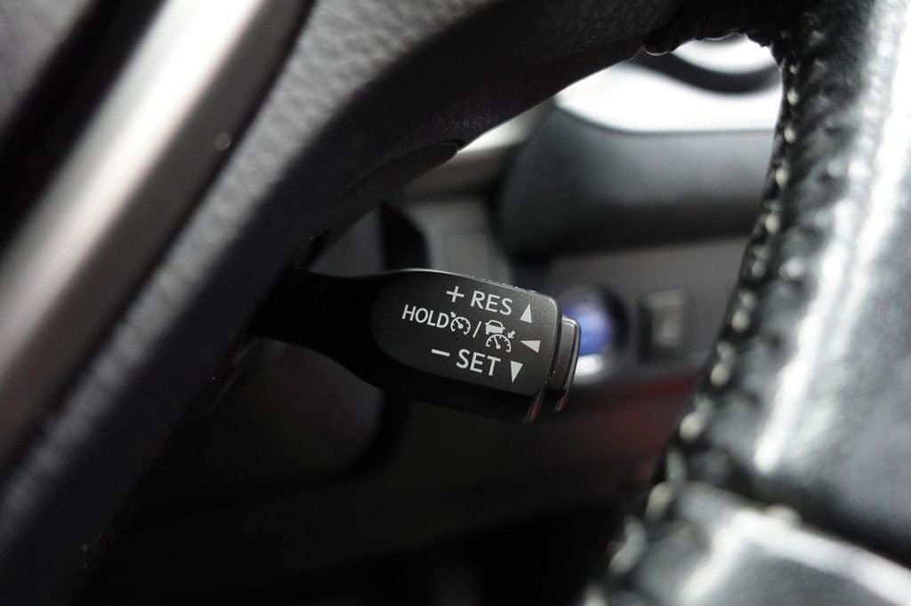 2018 Toyota RAV4 — image 23