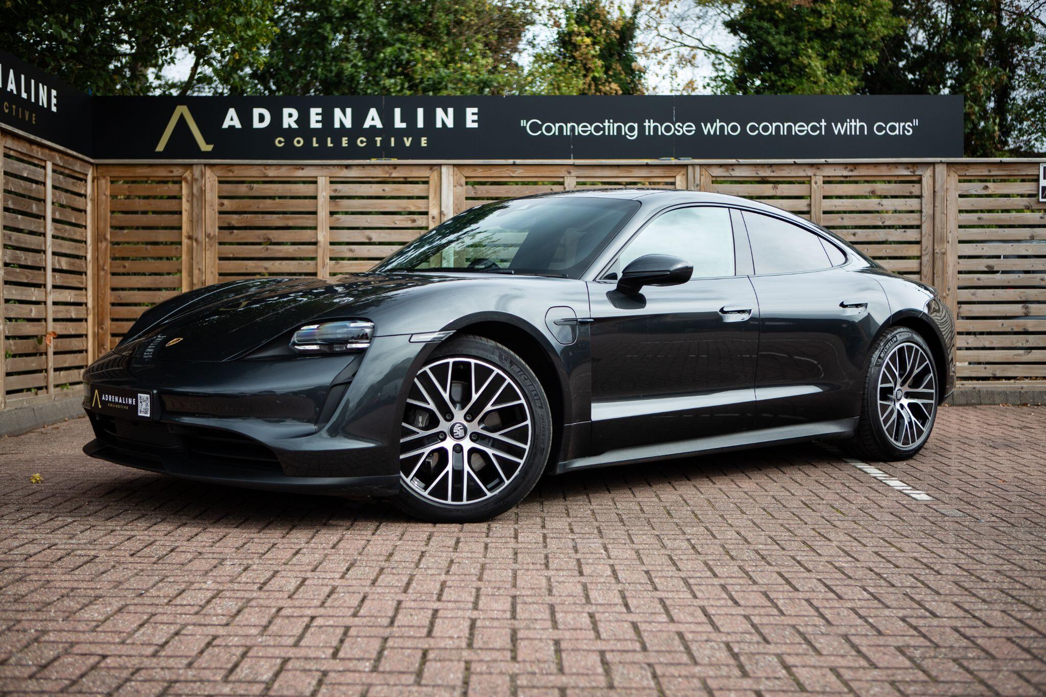 2021 PORSCHE TAYCAN