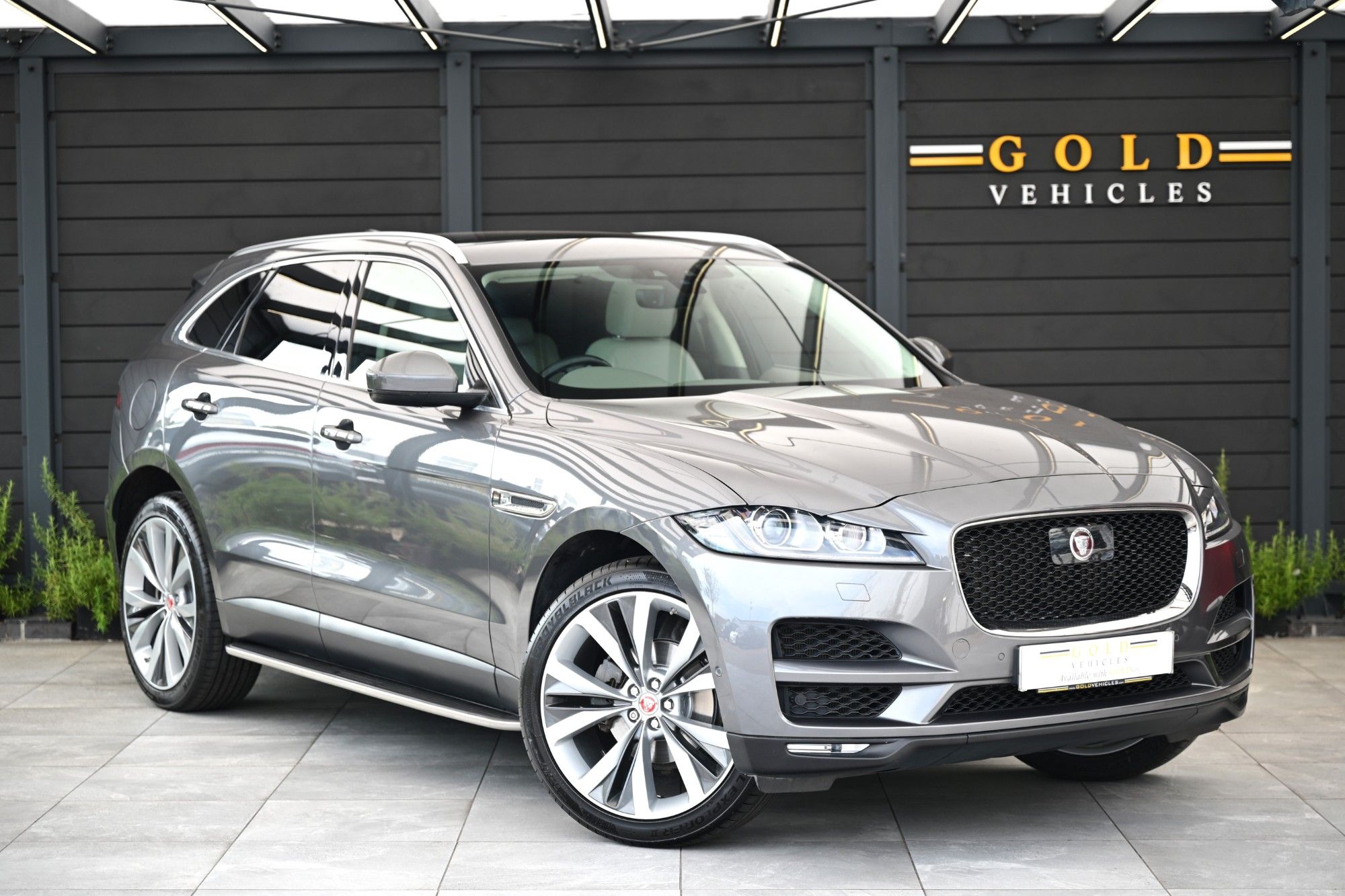 2018 Jaguar F-pace